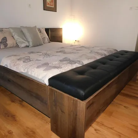 Jacky / Sea View Apartment