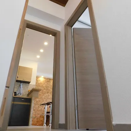 Jacky / Sea View Apartment *